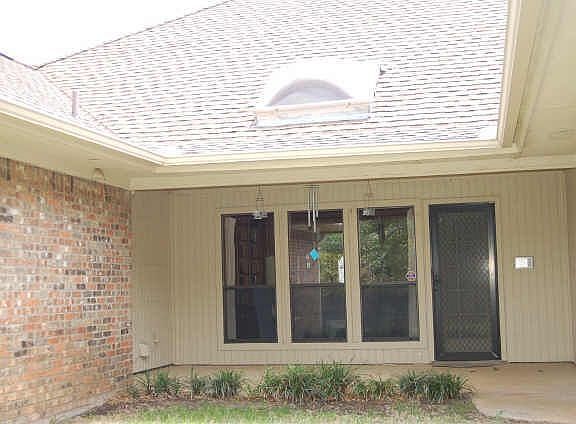 3rd image of 1205 Wedglea Dr