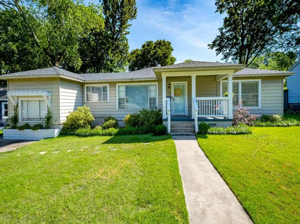 1119 Pine Valley Rd, Little Rock, AR 72207