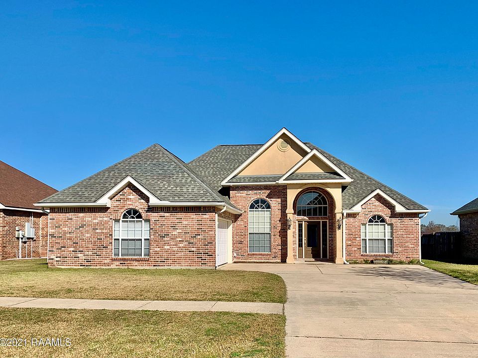 1st image of 613 Wind Haven Ln