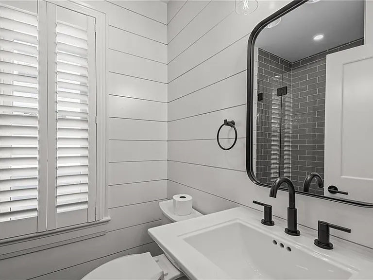 8 Cross St #2 — Photo 16