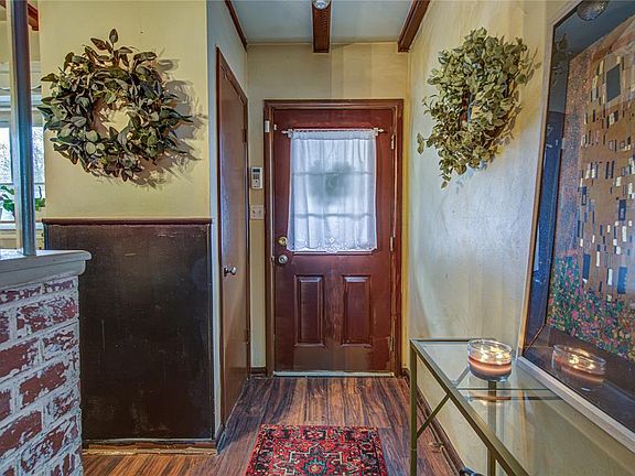 3rd image of 1212 Avondale Dr