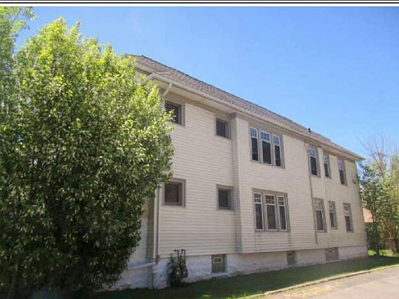 2nd image of 82 N Park Ave #1