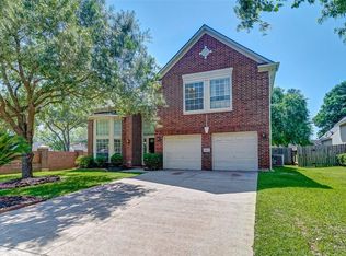16630 Cobbler Crossing Dr, Sugar Land, TX 77498
