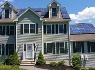 42 Skyview Dr, Fitchburg, MA 01420