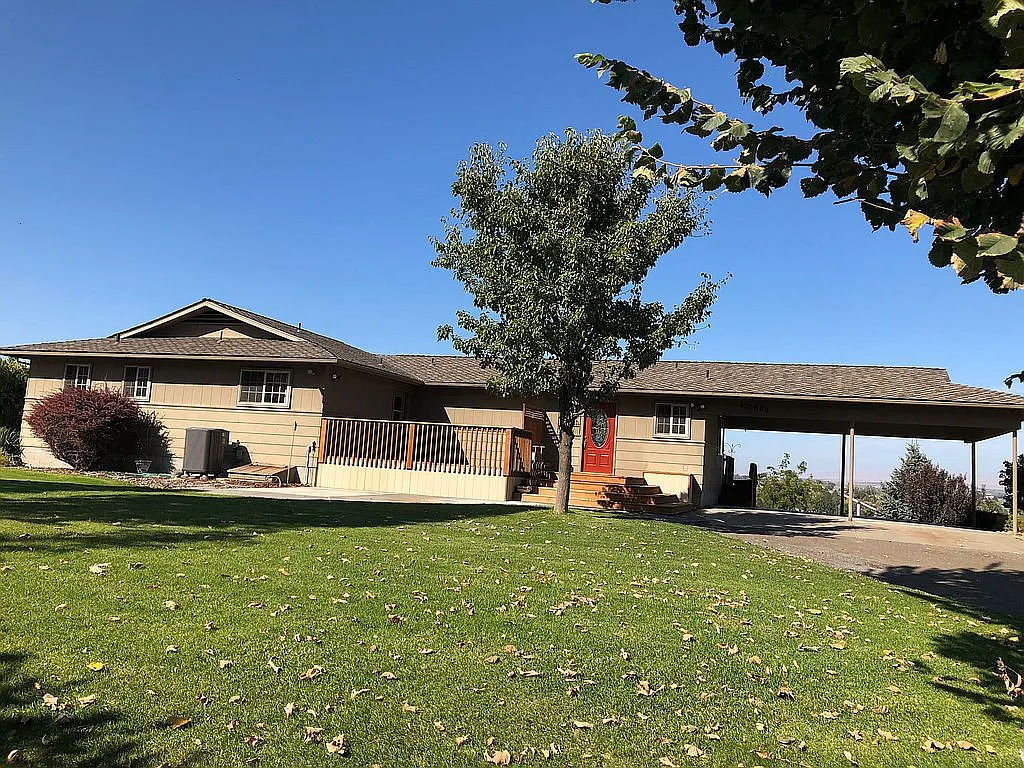 152604 W Richards Rd photo 1