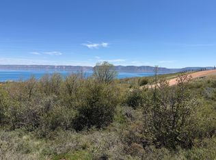 1317 N Trapper Loop, Garden City, UT 84028