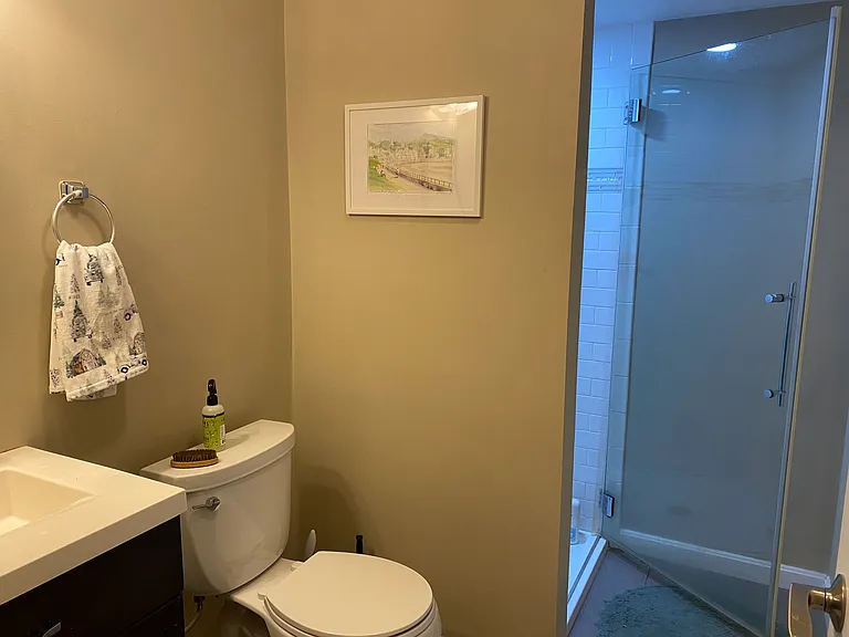 51 Chelsea St #2 — Photo 9
