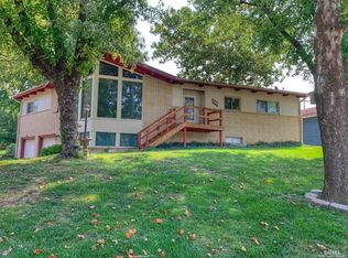 639 Starlight Dr, Salina, KS 67401