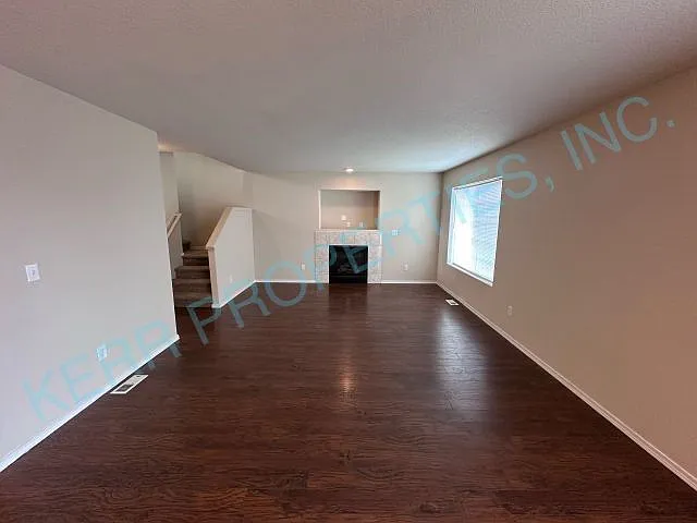 1111 SW 6th Way — Photo 3