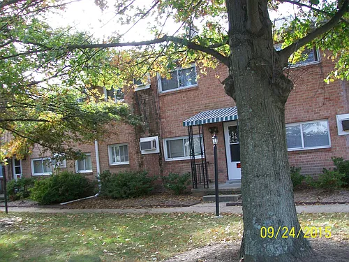 4027 Macarthur Ave Photo 1