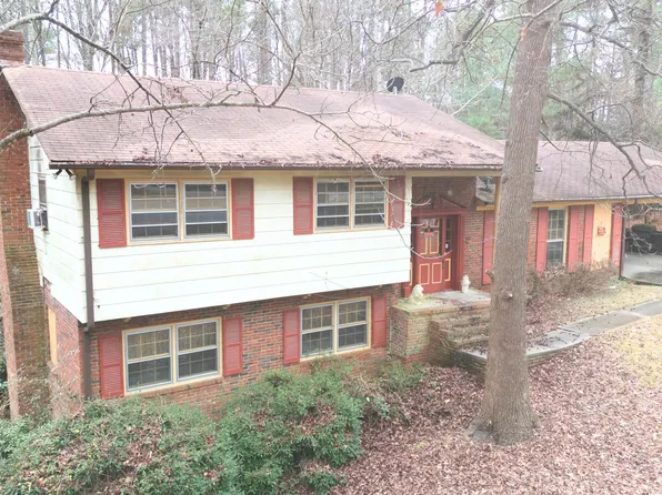 200 Eastwood Rd, Chapel Hill, NC 27514