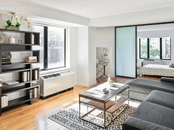 189 Avenue C APT 9D, New York, NY 10009