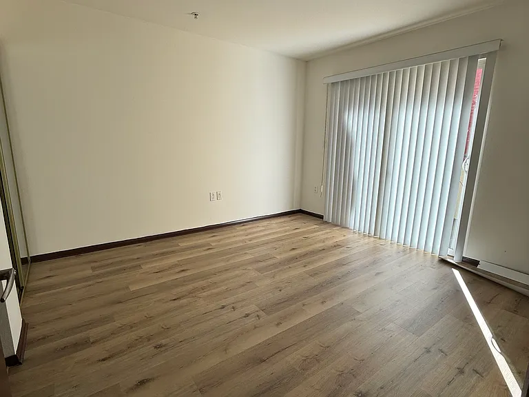 813 S Union Ave #303 — Photo 7