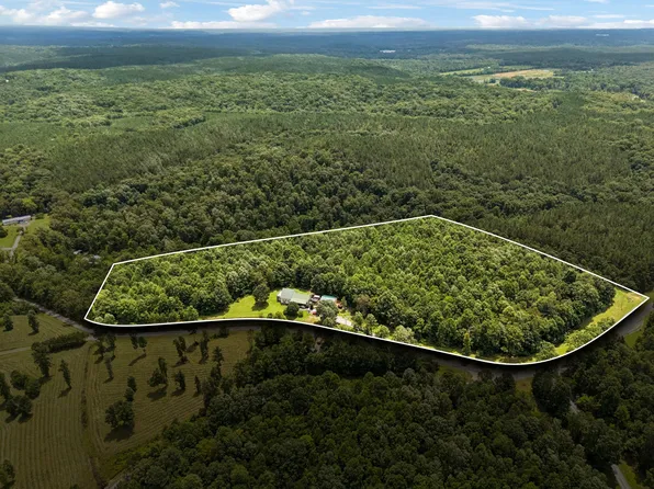 176 Robert Hensley Rd, Hohenwald, TN 38462