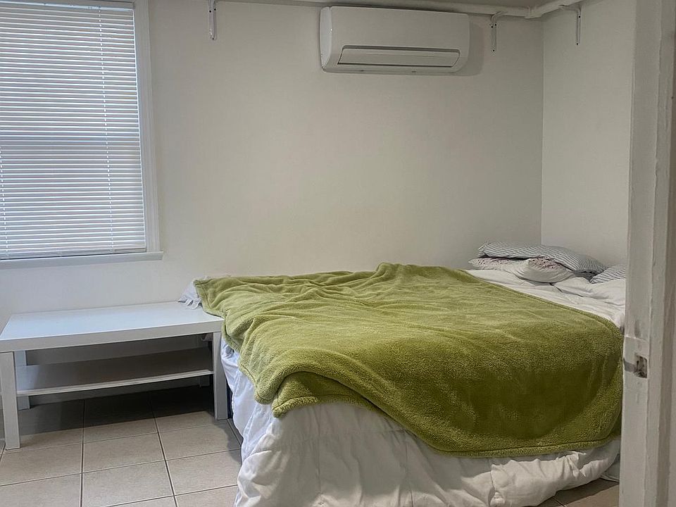 1st image of 2574 Tiemann Ave #1