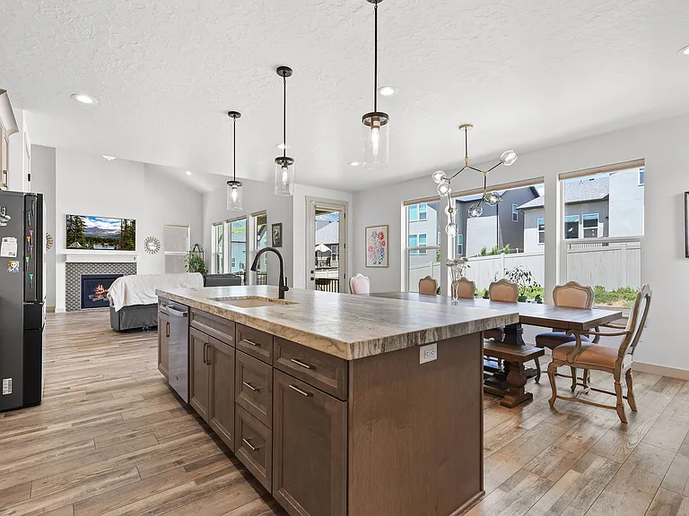 4912 W Bells Canyon Dr — Photo 8