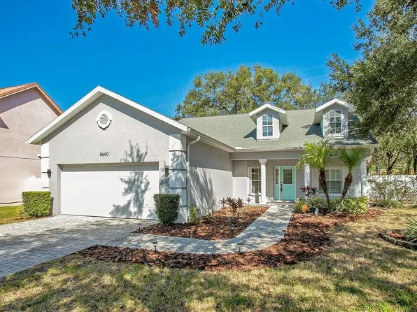 8660 Navajo Ave, Temple Terrace, FL 33637