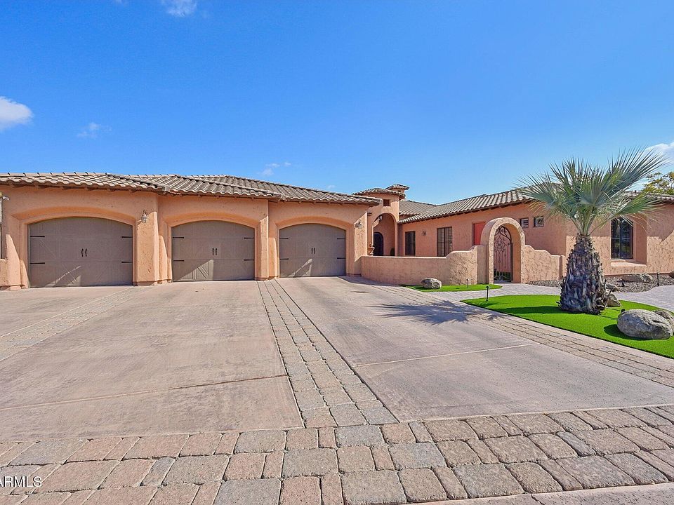1st image of 351 N Cloverfield Cir