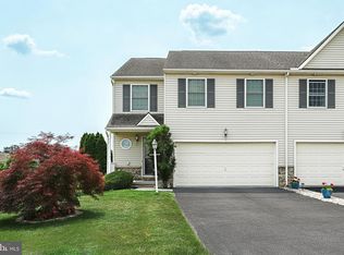 2033 Shaffer Cir, Dover, PA 17315