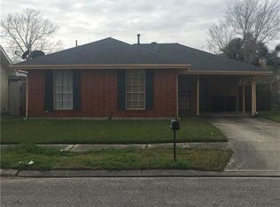7340 Hansbrough Ave, New Orleans, LA 70127