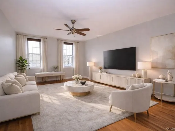 796 Bronx River Road #B67, Bronxville, NY 10708