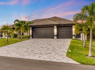 2733 SW 25th St, Cape Coral, FL 33914