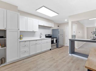 84 E 24th St APT 1, Bayonne, NJ 07002