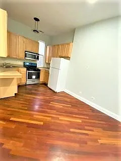 1512 W Erie St #3R — Photo 7