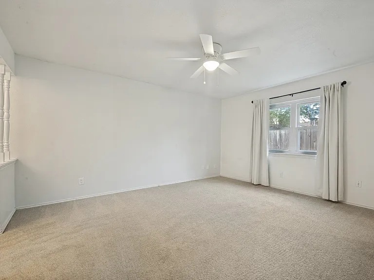 4128 Liverpool Dr — Photo 9