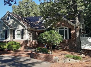 1027 Fort Mountain Dr, Chatsworth, GA 30705