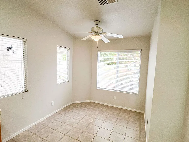 5403 Sage Ct — Photo 9