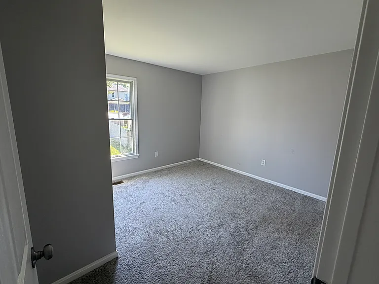 3849 3rd St — Photo 11