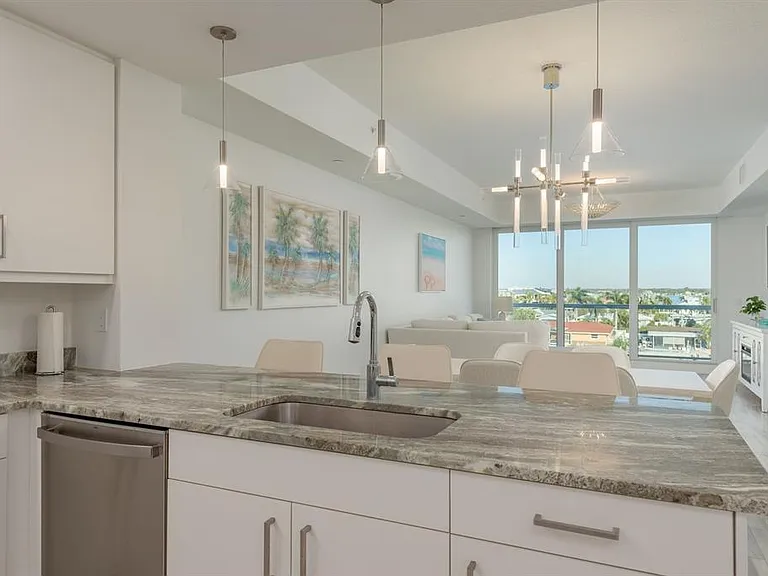 415 Island Way #402 — Photo 13