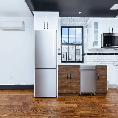 Rented by Nooklyn NYC LLC | media 32