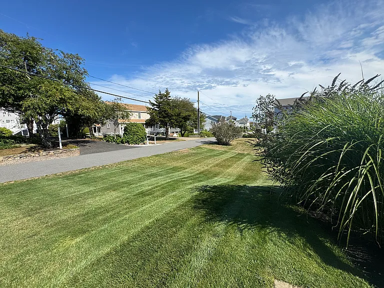 20 Cycad Ave — Photo 32
