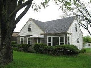 5th image of 709 N Joyce Ave