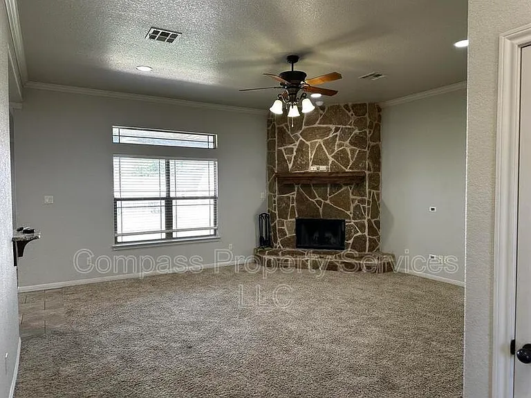 10412 Whitney Trce #10412 — Photo 3