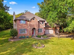 3621 E Westbrook Rd, Chillicothe, IL 61523