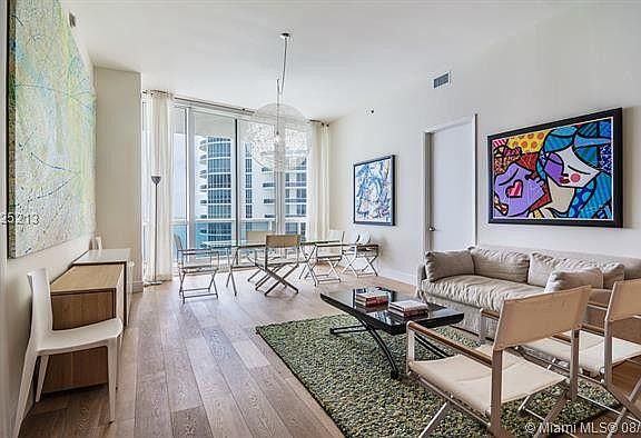 5th image of 15901 Collins Ave APT 3305