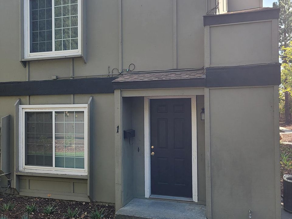 1st image of 1 El Capitan Ln