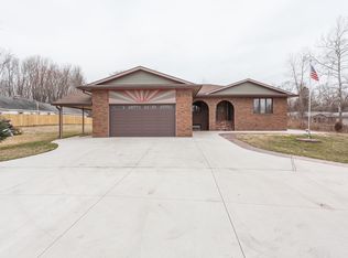 20170 Savage Rd, Belleville, MI 48111