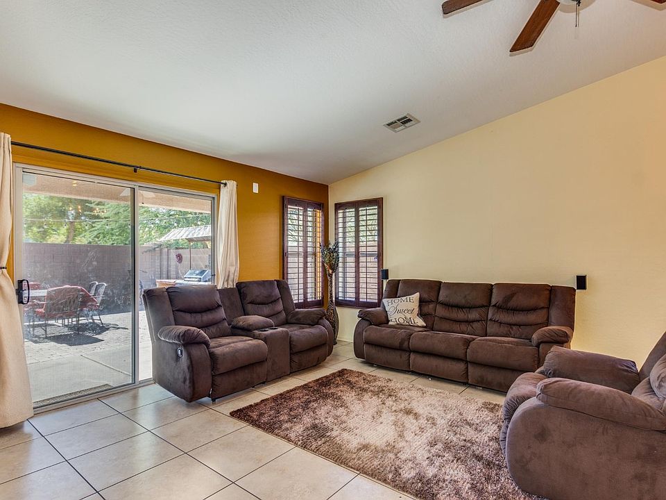 1st image of 10015 W Preston Ln