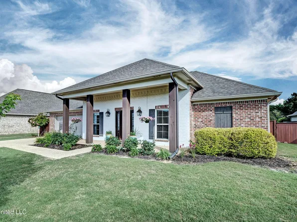 545 Westfield Dr, Pearl, MS 39208