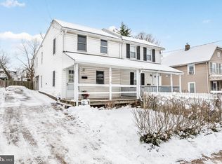 211 Greenfield Ave, Ardmore, PA 19003