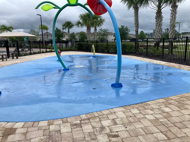 The way little kids can be "COOL"!
