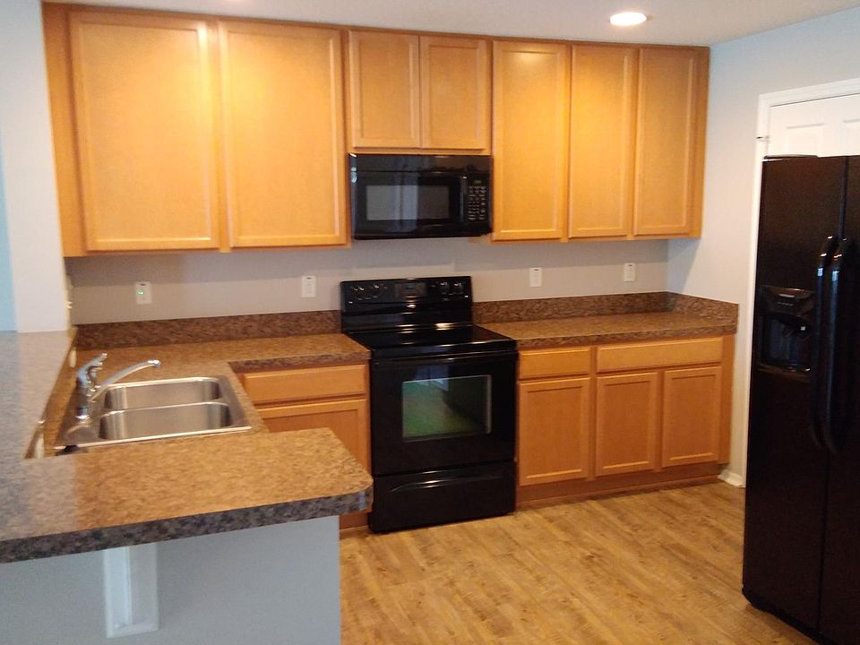 1st image of 2683 Carthage Dr