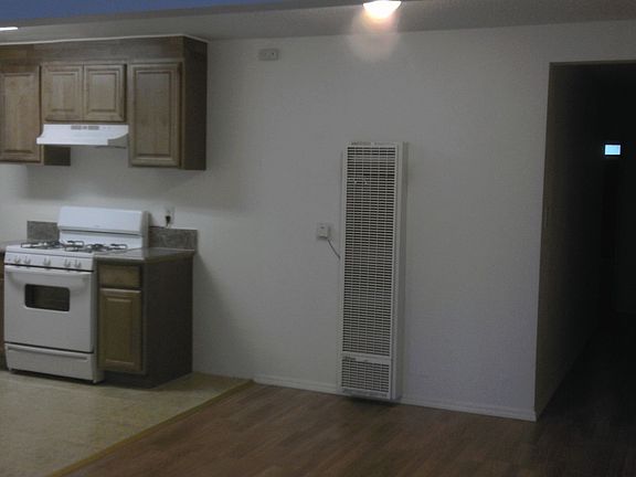 2nd image of 4556 1/2 35th St