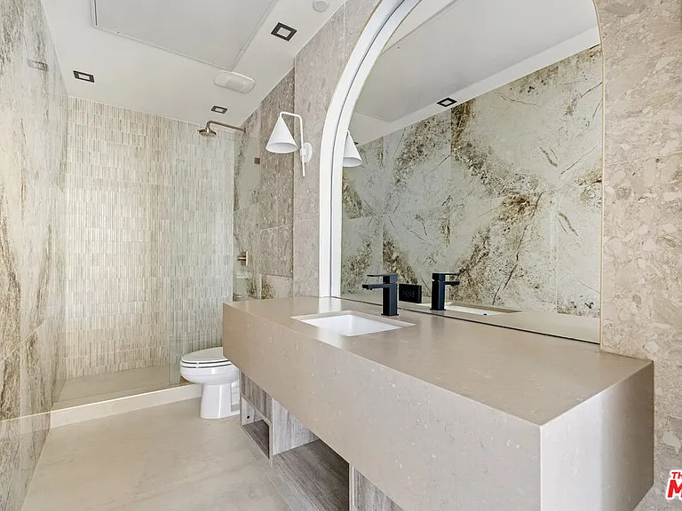 1021 N Ogden Dr #2 — Photo 12