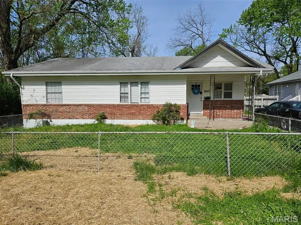 3643 Elsa Ave, Saint Ann, MO 63074