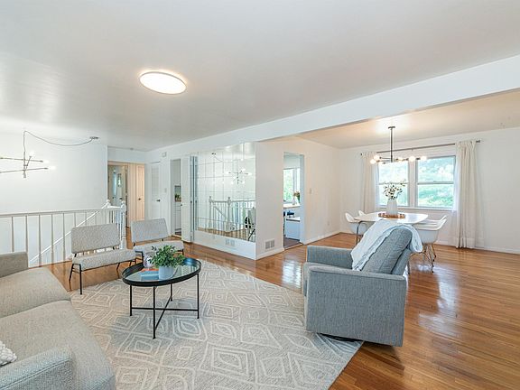5th image of 1 Tenney Ct